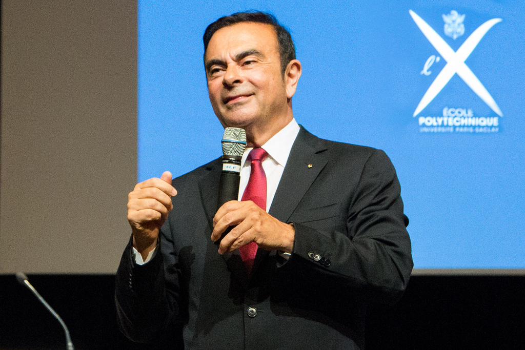 Pourquoi Carlos Ghosn a-t-il été arrêté? 