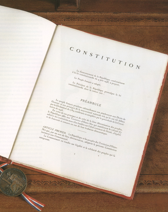 Le 49.3 fait partie de la Constitution Française de 1958